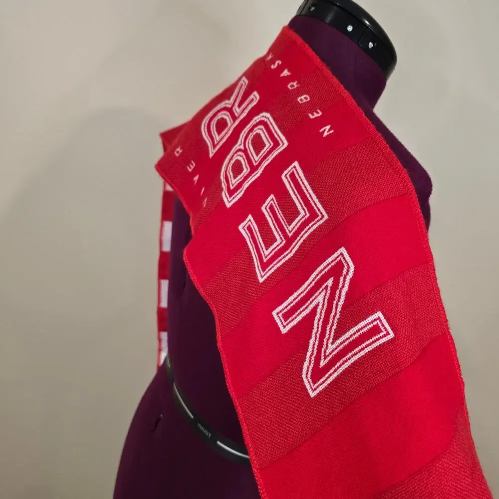 Nebraska Huskers Red & White Knit Scarf